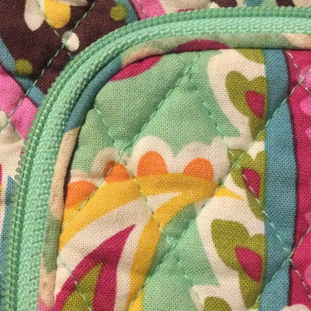 Vera Bradley purse - Picture 7 of 16